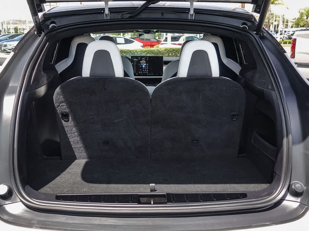 Thumbnail: 2022 Tesla Model X - 26