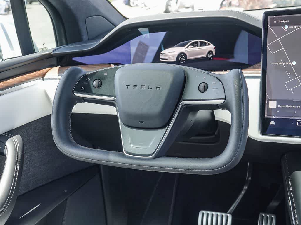 Thumbnail: 2022 Tesla Model X - 13