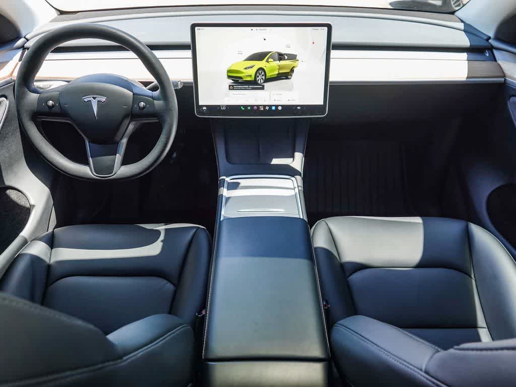 Thumbnail: 2023 Tesla Model Y - 11