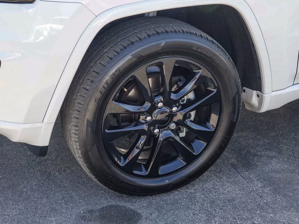 Thumbnail: 2019 Jeep Grand Cherokee - 7