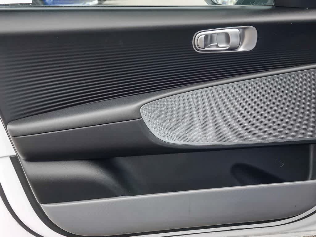 Thumbnail: 2024 Hyundai Ioniq 6 - 19