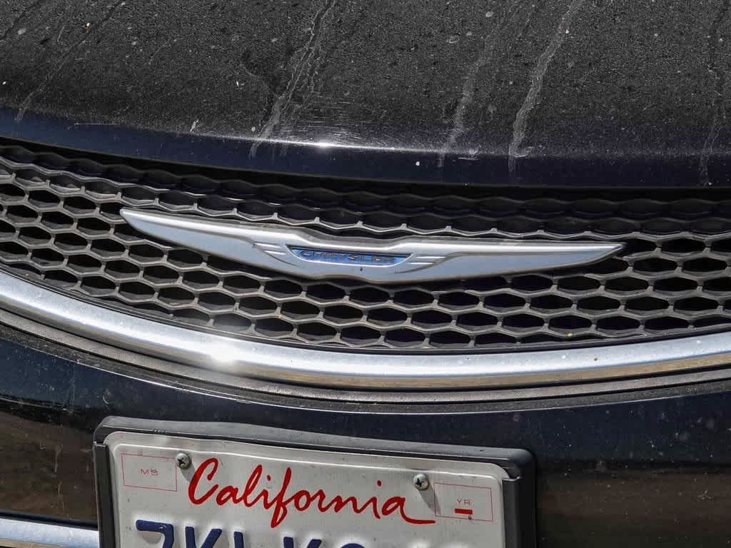 Thumbnail: 2015 Chrysler 200 - 4