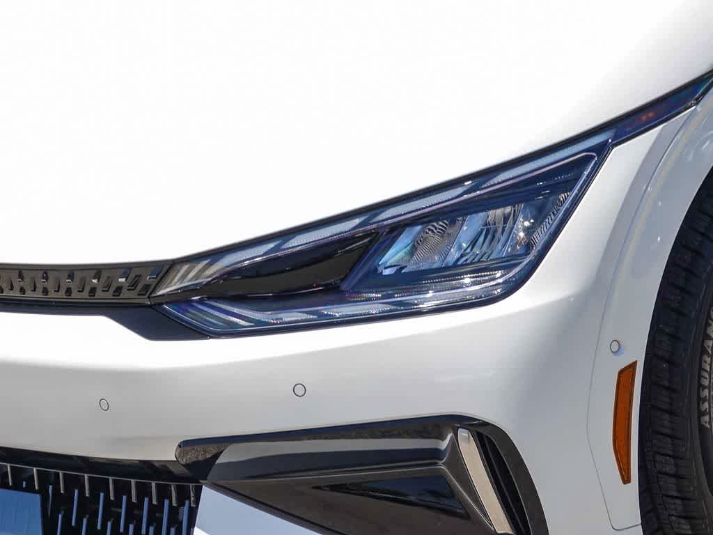 Thumbnail: 2024 Kia EV6 - 8