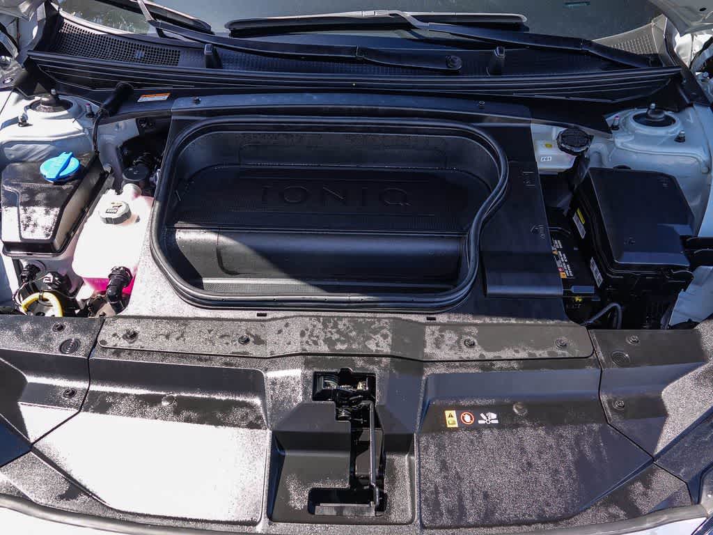 Thumbnail: 2024 Hyundai Ioniq 6 - 25