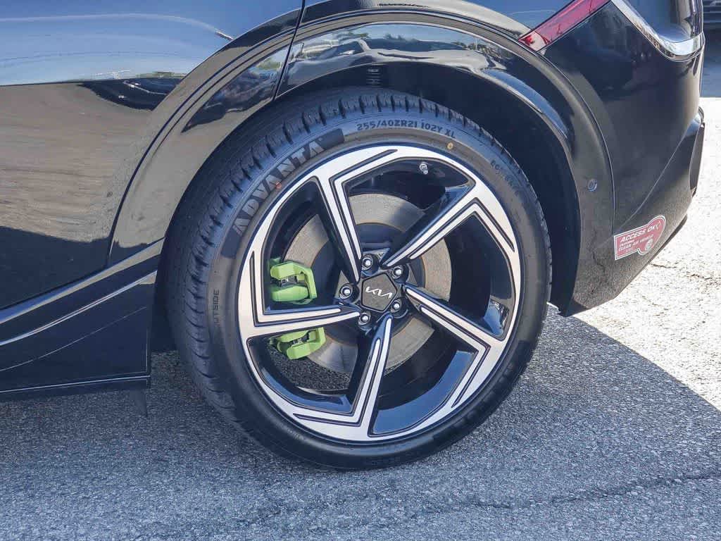 Thumbnail: 2023 Kia EV6 - 10