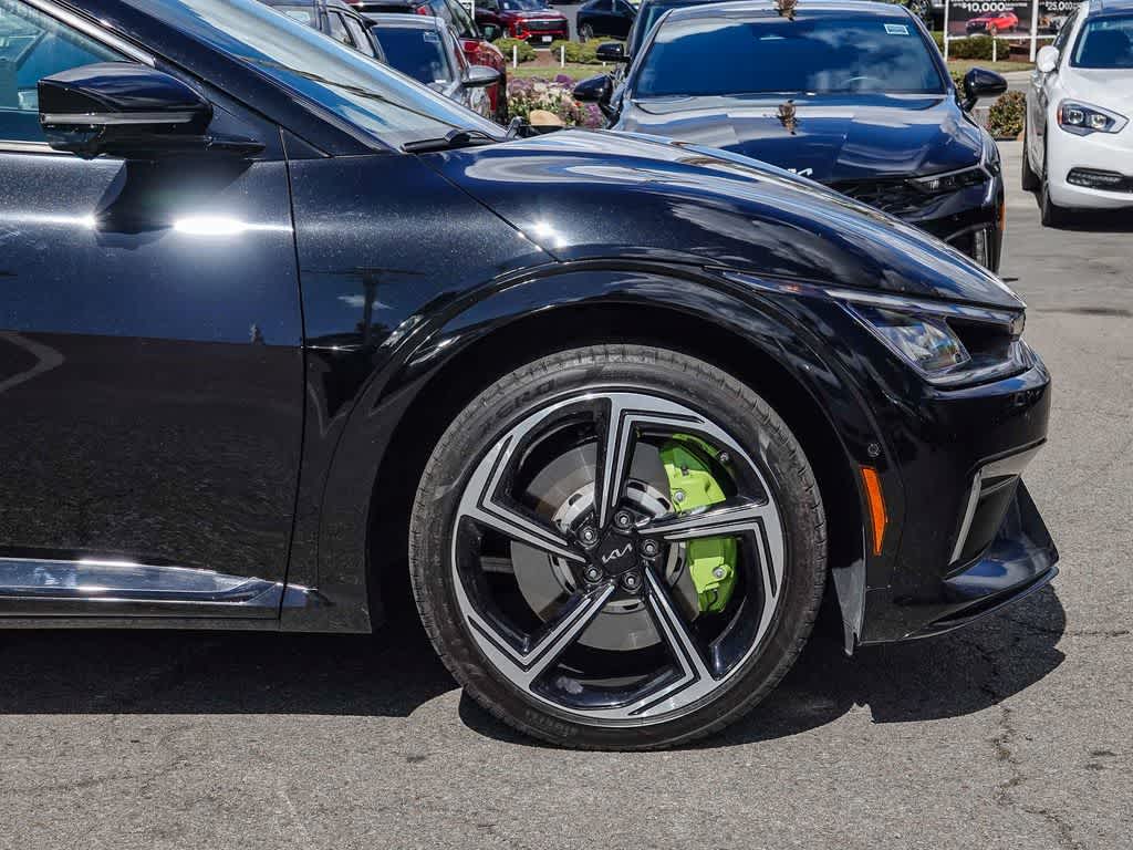 Thumbnail: 2023 Kia EV6 - 9