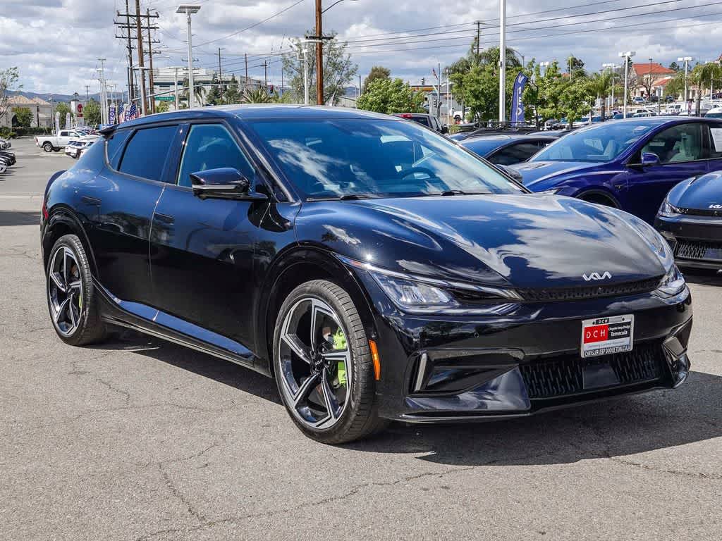 Thumbnail: 2023 Kia EV6 - 3