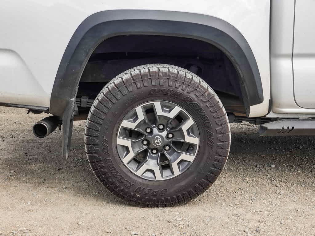 Thumbnail: 2021 Toyota Tacoma - 11