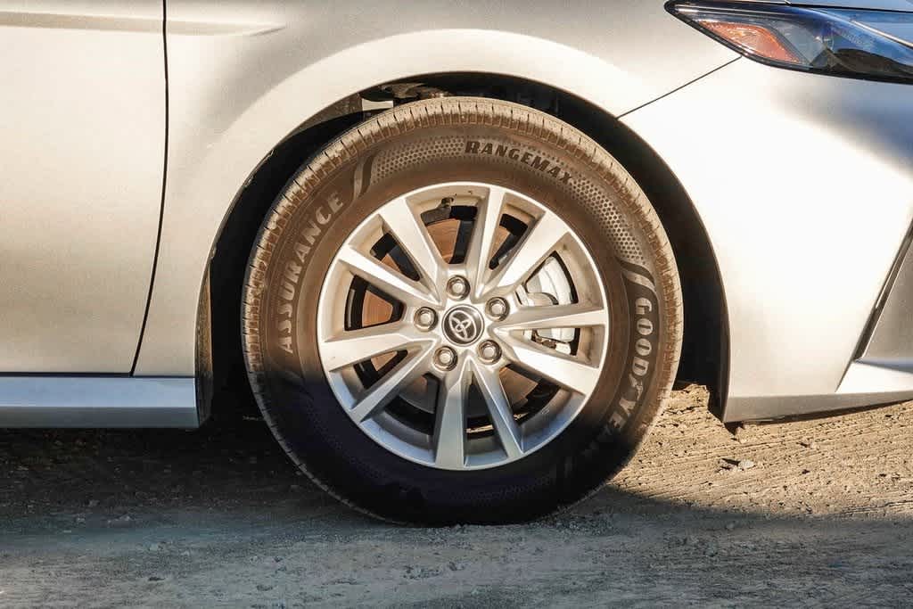 Thumbnail: 2025 Toyota Camry - 8