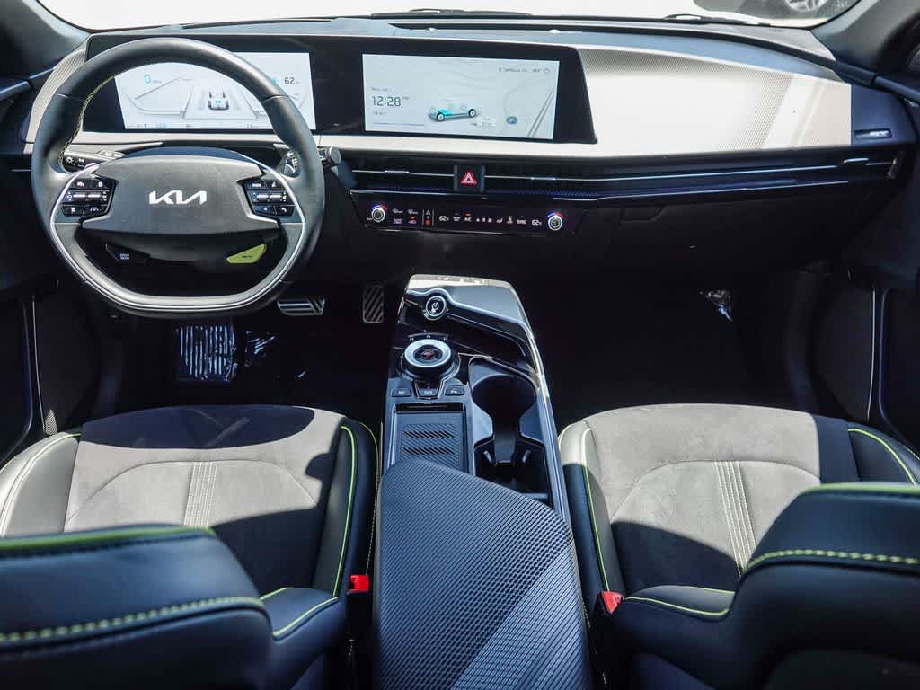 Thumbnail: 2024 Kia EV6 - 11