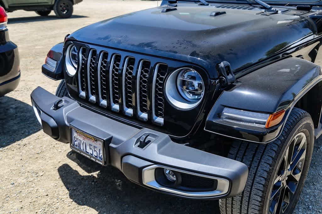Thumbnail: 2021 Jeep Wrangler - 15