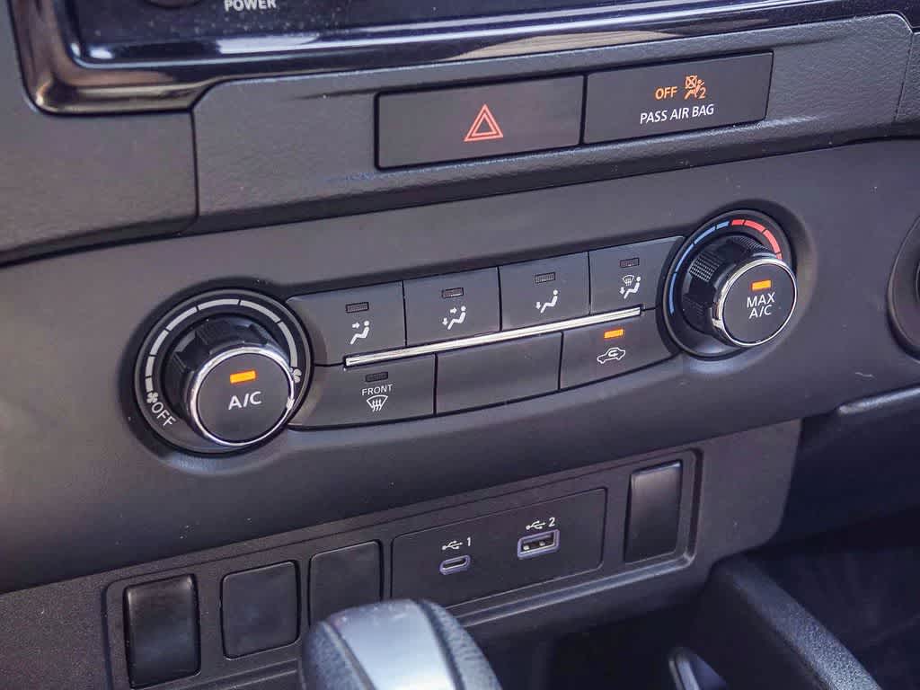 Thumbnail: 2023 Nissan Frontier - 21