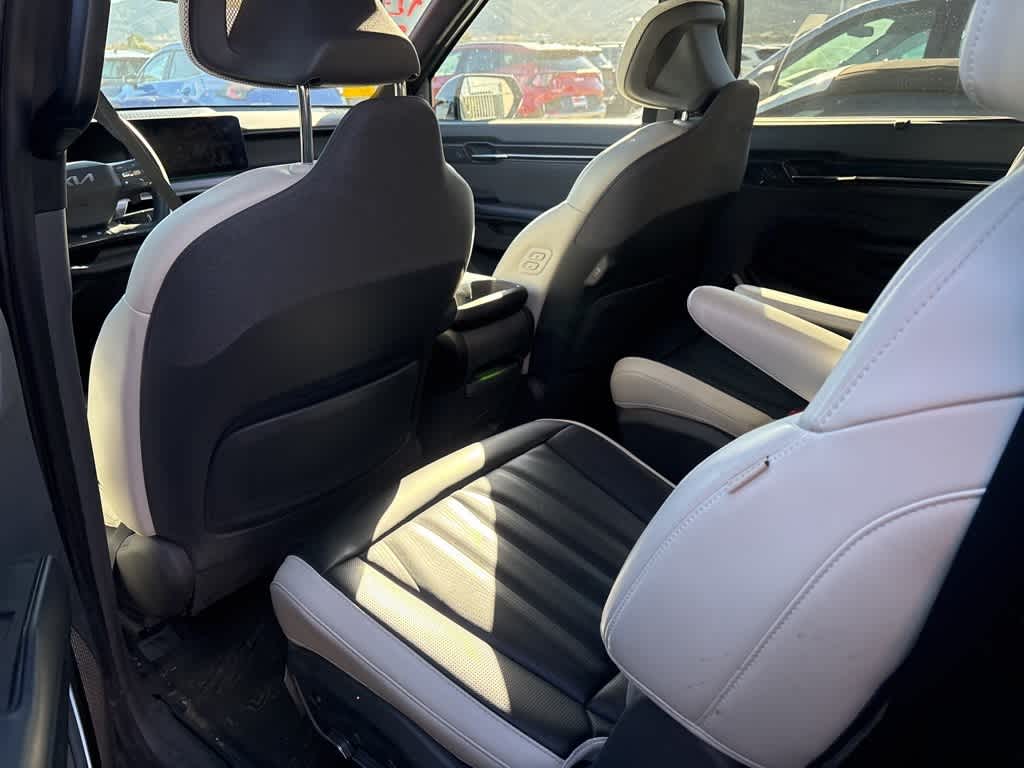 Thumbnail: 2024 Kia EV9 - 6