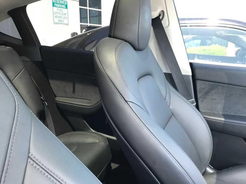 2023 Tesla Model Y Long Range 8