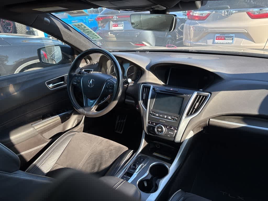 Thumbnail: 2018 Acura TLX - 8