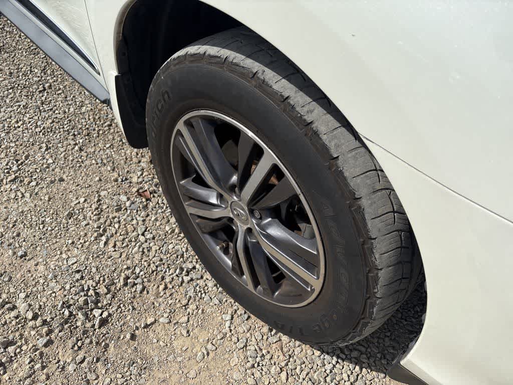 Thumbnail: 2017 INFINITI QX60 - 4