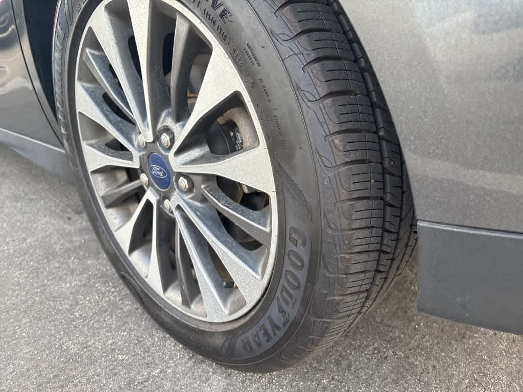 Thumbnail: 2017 Ford C-Max - 11