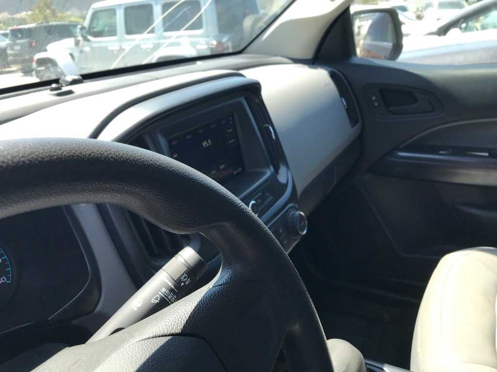 Thumbnail: 2021 Chevrolet Colorado - 8