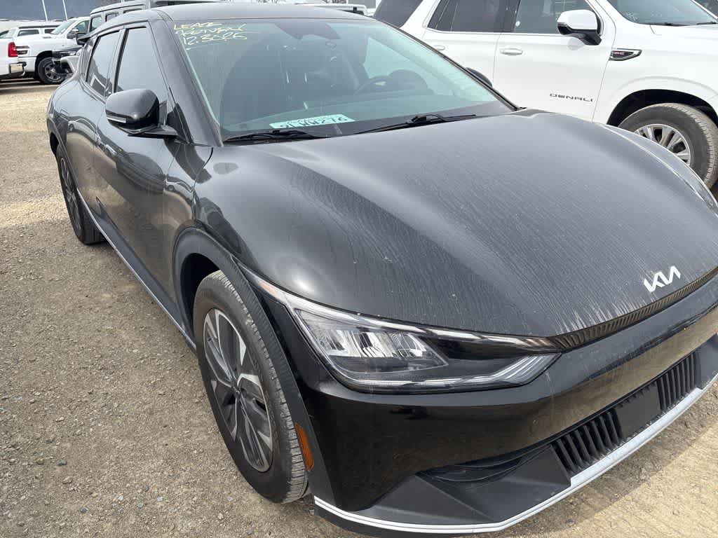 Thumbnail: 2024 Kia EV6 - 2