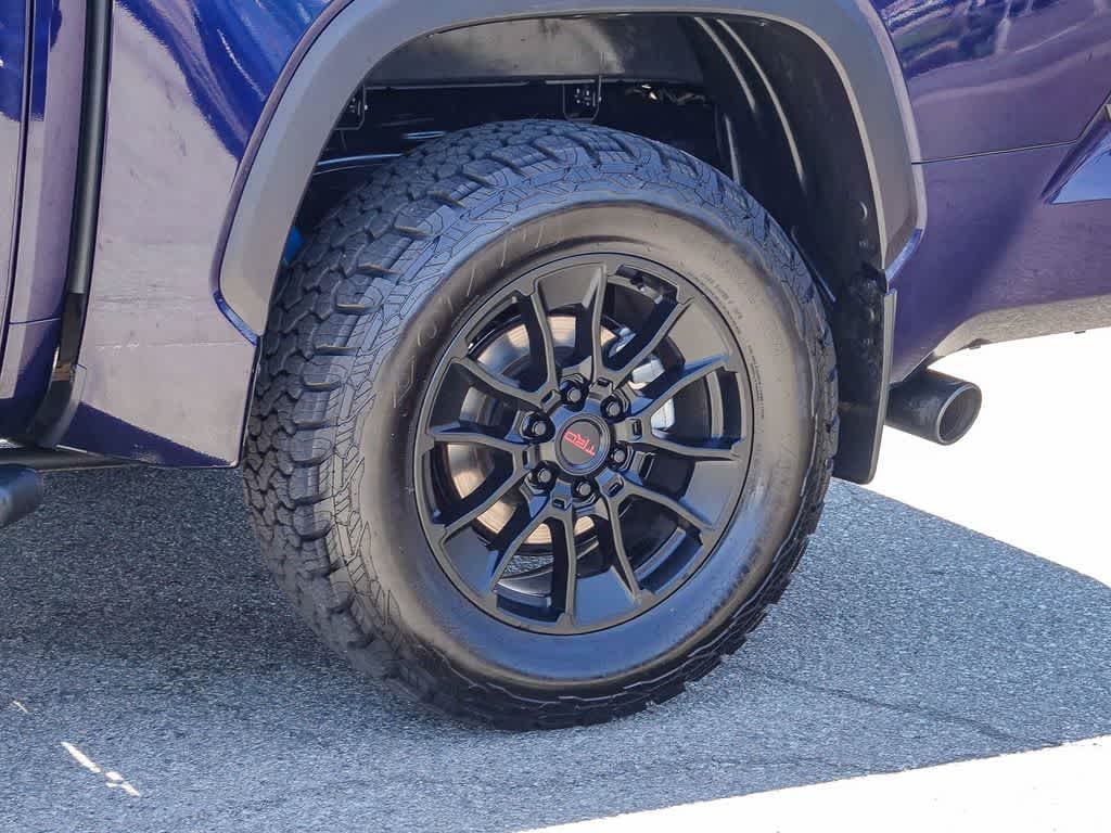 Thumbnail: 2024 Toyota Tundra - 10