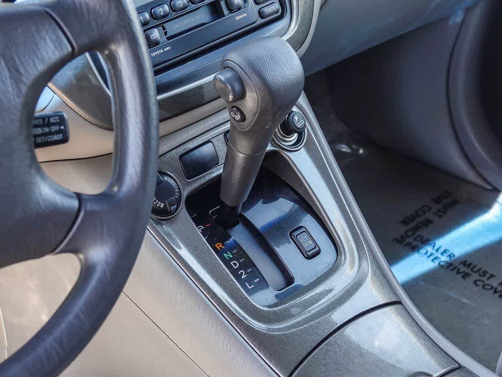 Thumbnail: 2003 Toyota Highlander - 18
