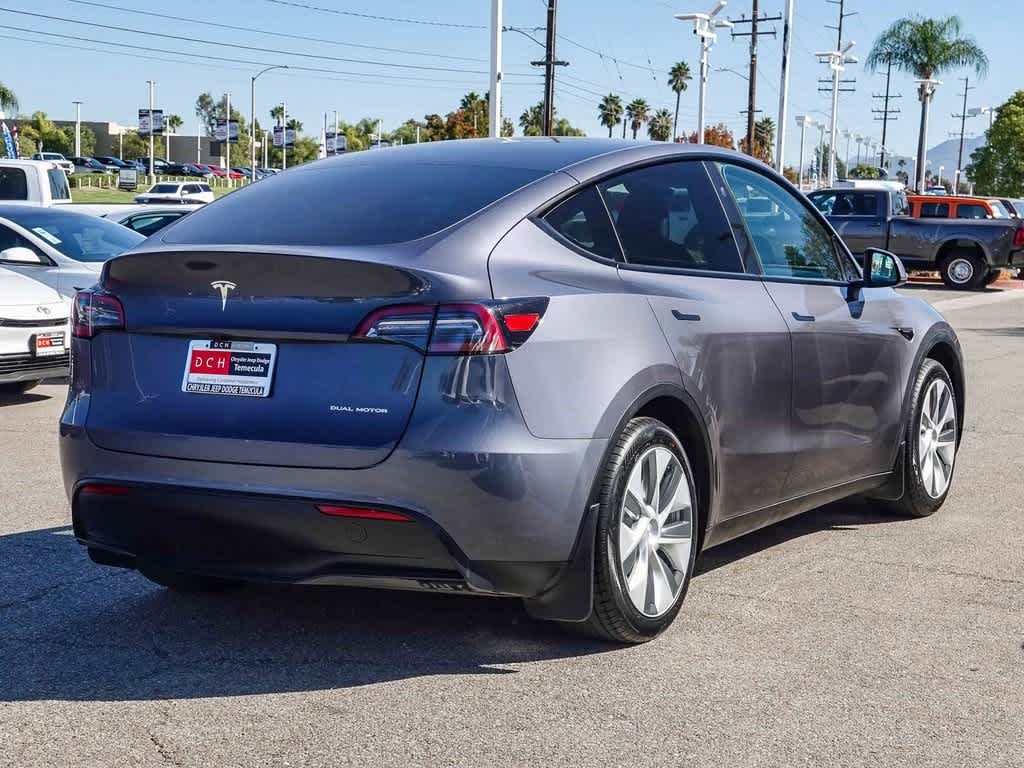 Thumbnail: 2023 Tesla Model Y - 4