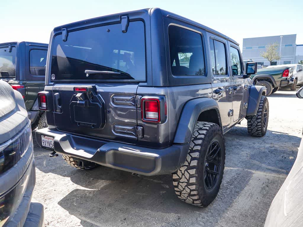 Thumbnail: 2026 Jeep Wrangler - 9