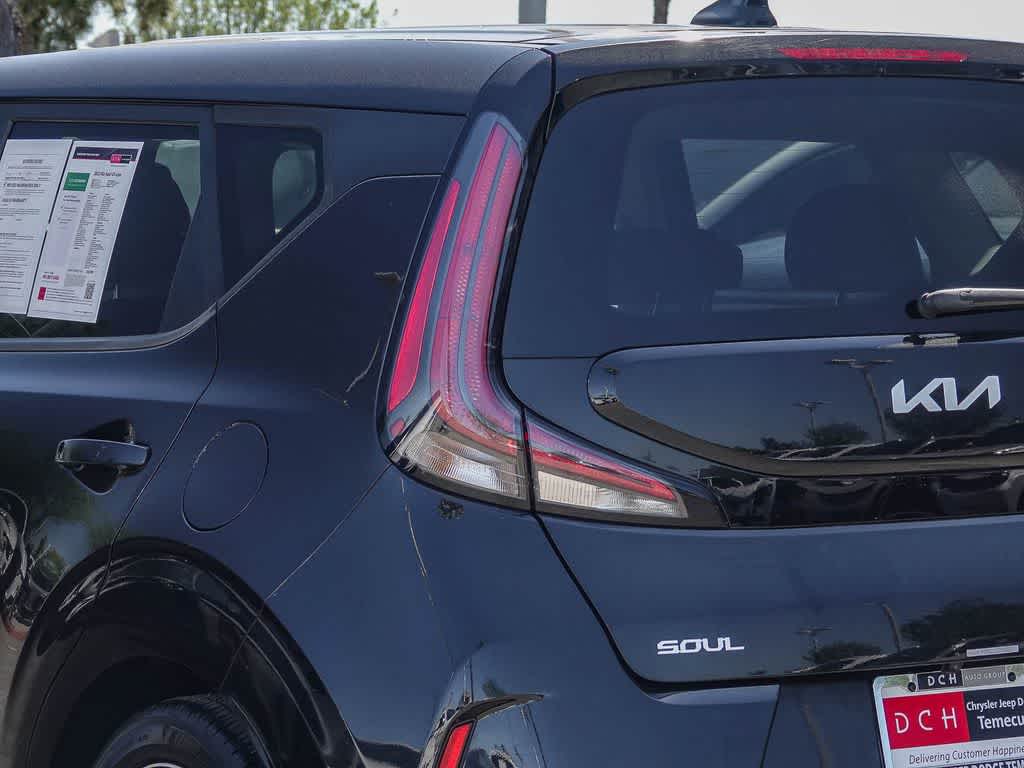 Thumbnail: 2023 Kia Soul - 7