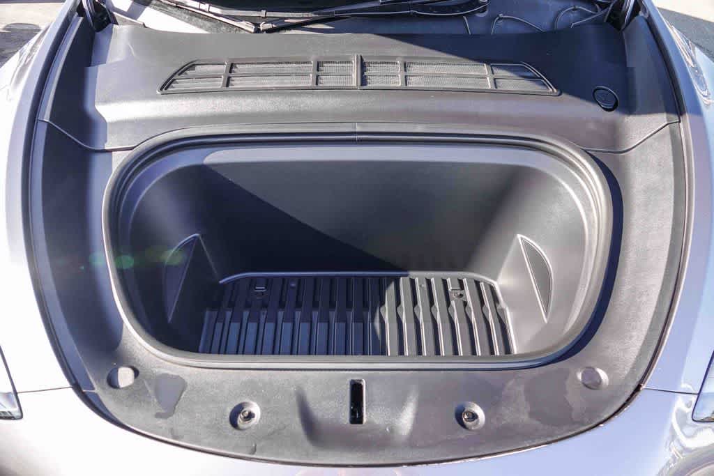 Thumbnail: 2025 Tesla Model Y - 27