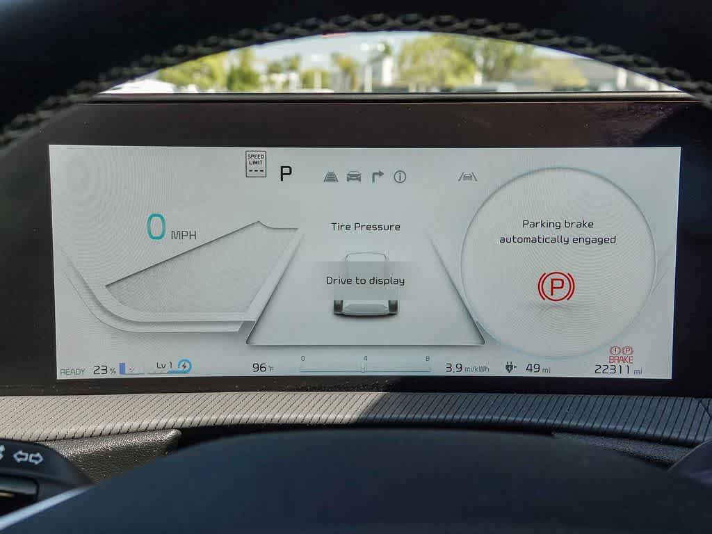 Thumbnail: 2023 Kia EV6 - 23