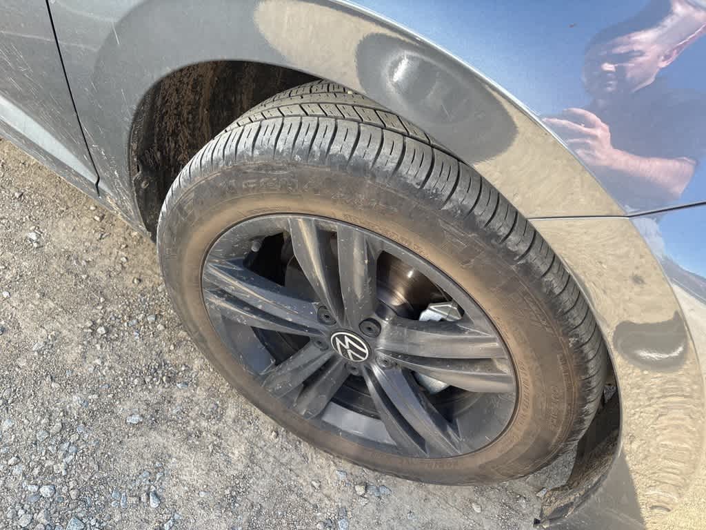 Thumbnail: 2024 Volkswagen Jetta - 4