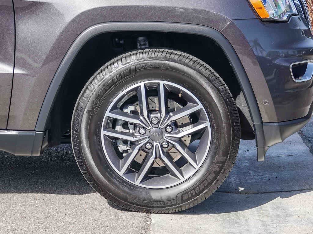 Thumbnail: 2020 Jeep Grand Cherokee - 10