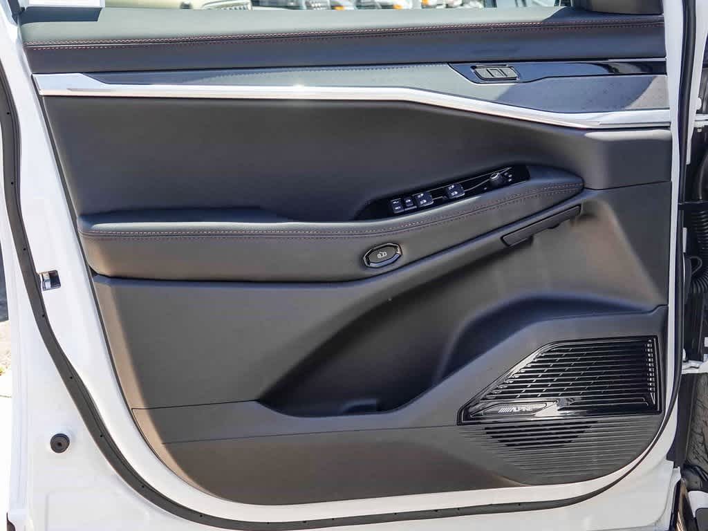 Thumbnail: 2025 Jeep Wagoneer S - 20