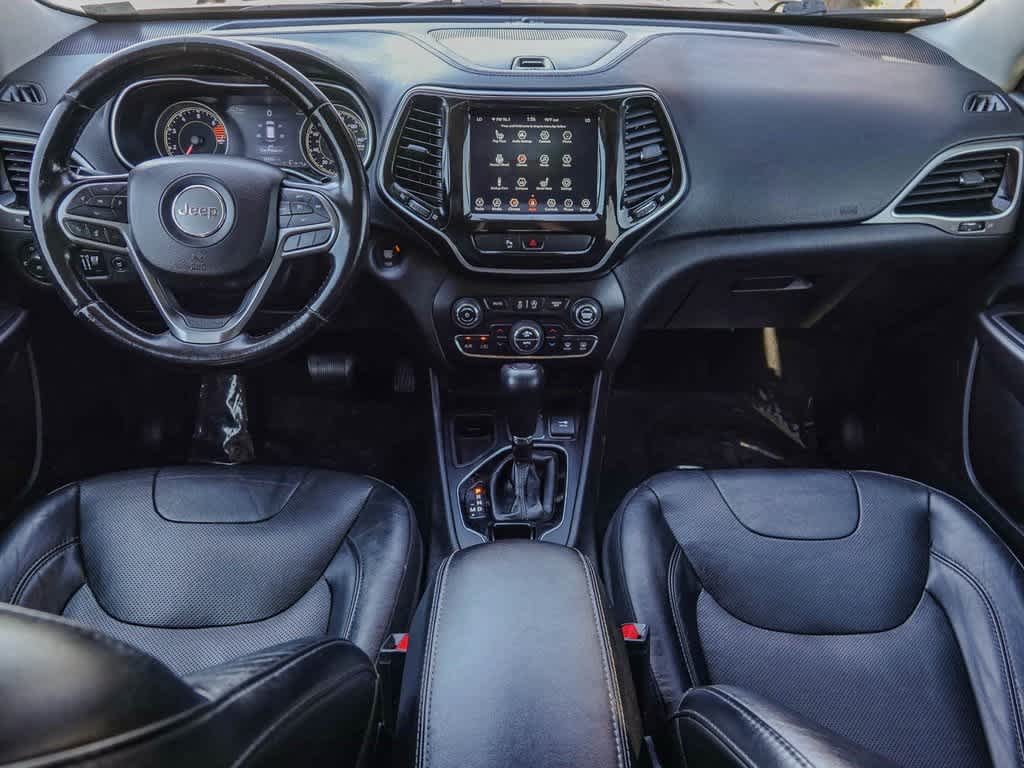 Thumbnail: 2020 Jeep Cherokee - 11