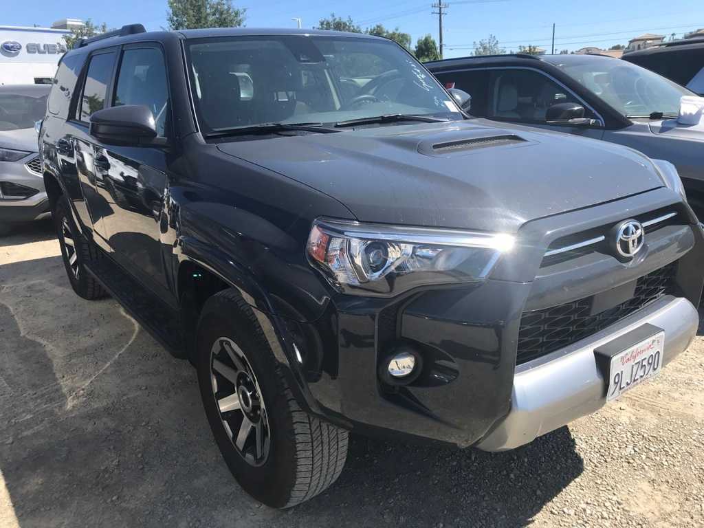 Thumbnail: 2024 Toyota 4Runner - 3