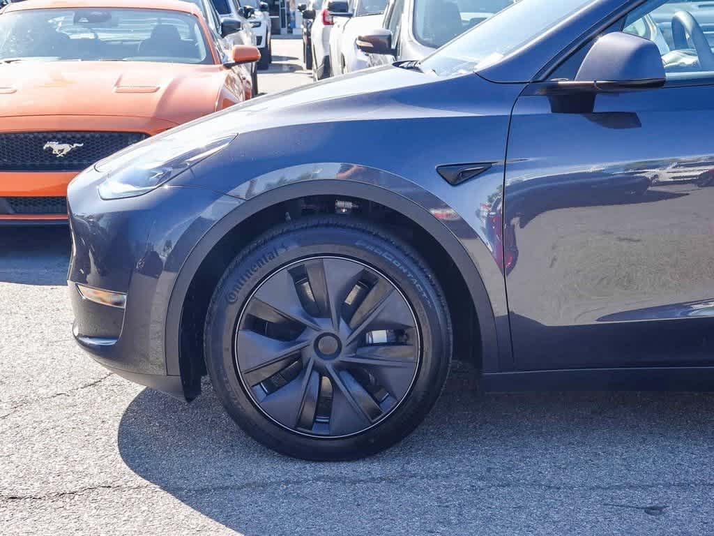 Thumbnail: 2025 Tesla Model Y - 9