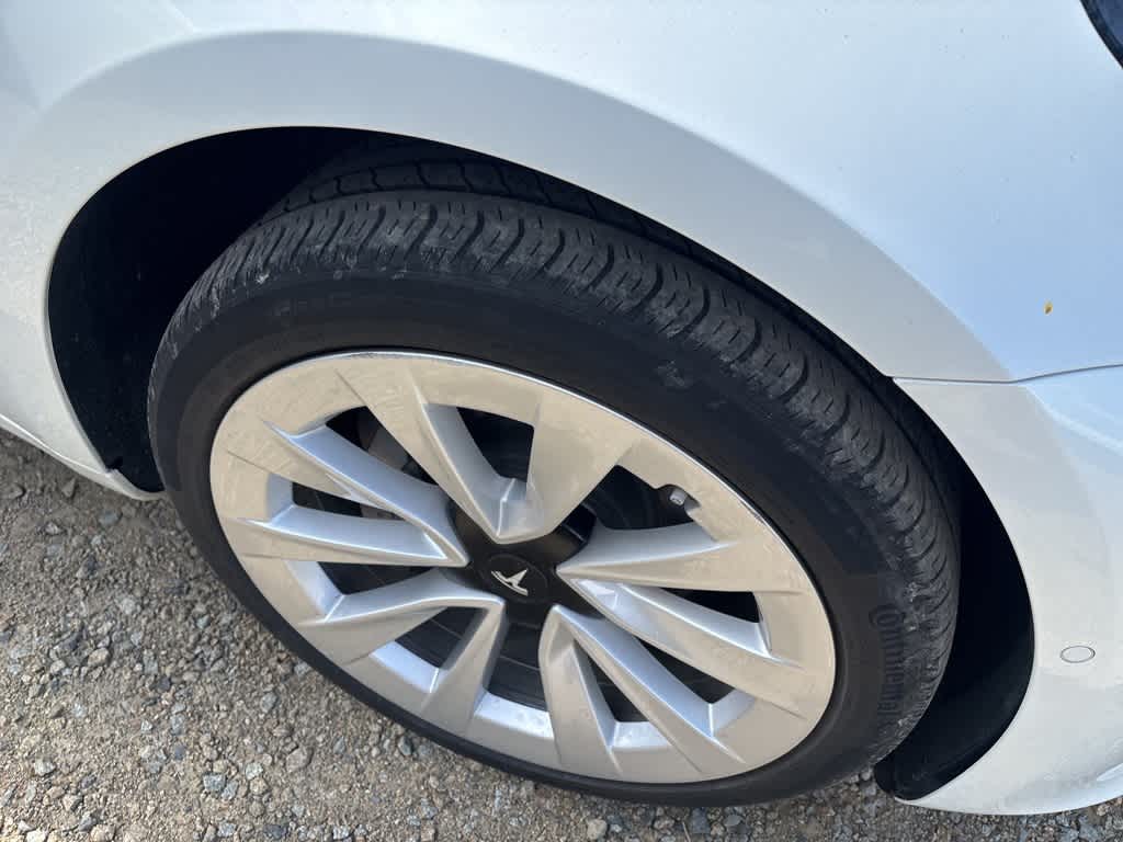 Thumbnail: 2022 Tesla Model 3 - 4