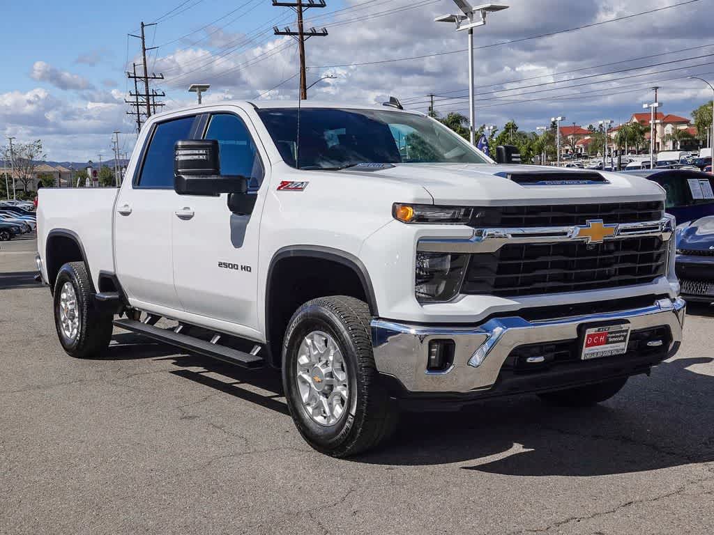 Thumbnail: 2024 Chevrolet Silverado 2500 - 3