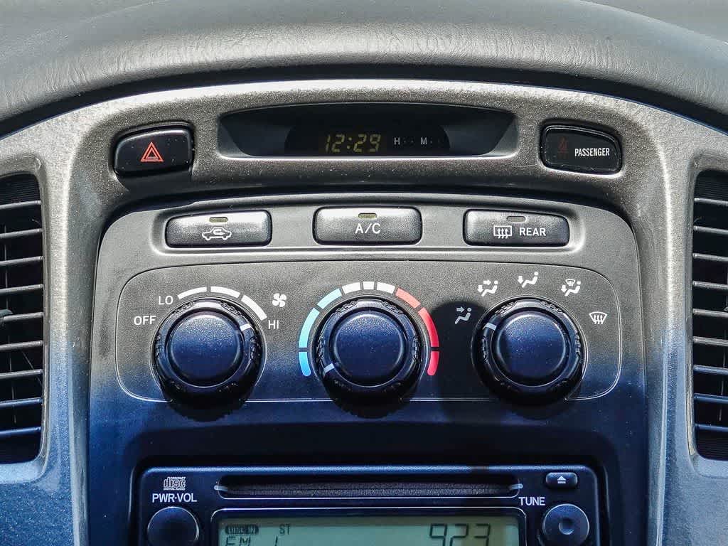 Thumbnail: 2003 Toyota Highlander - 13