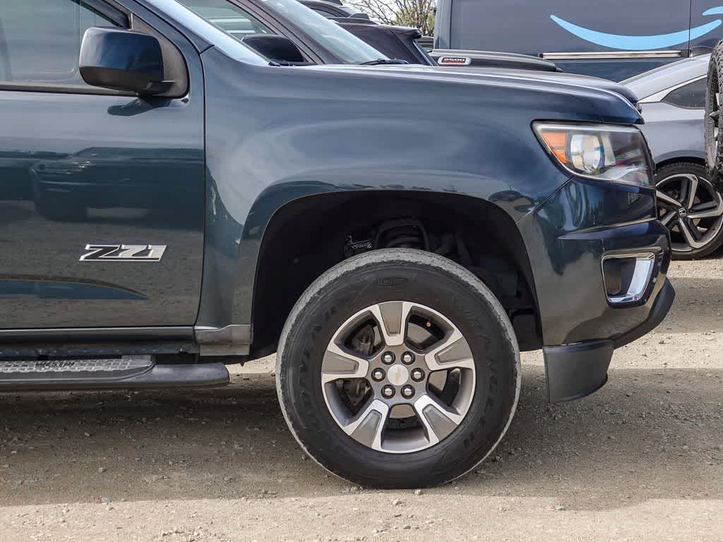 Thumbnail: 2017 Chevrolet Colorado - 9