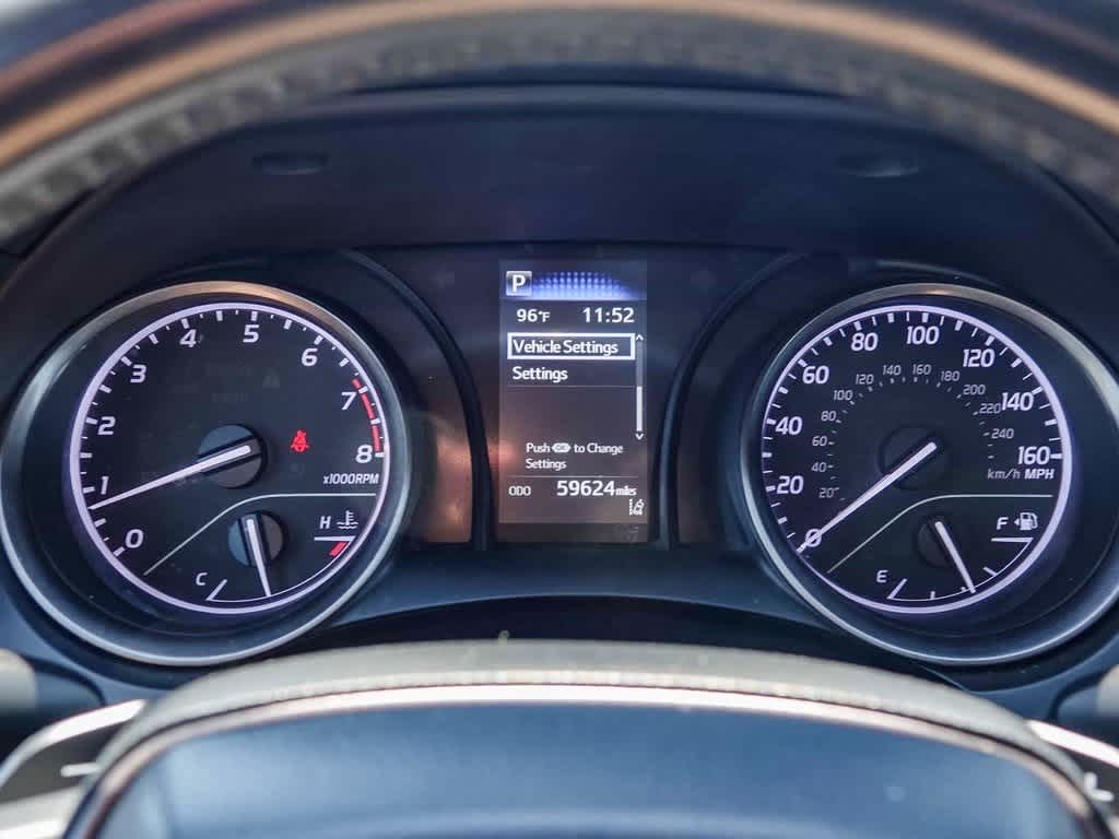 Thumbnail: 2022 Toyota Camry - 23