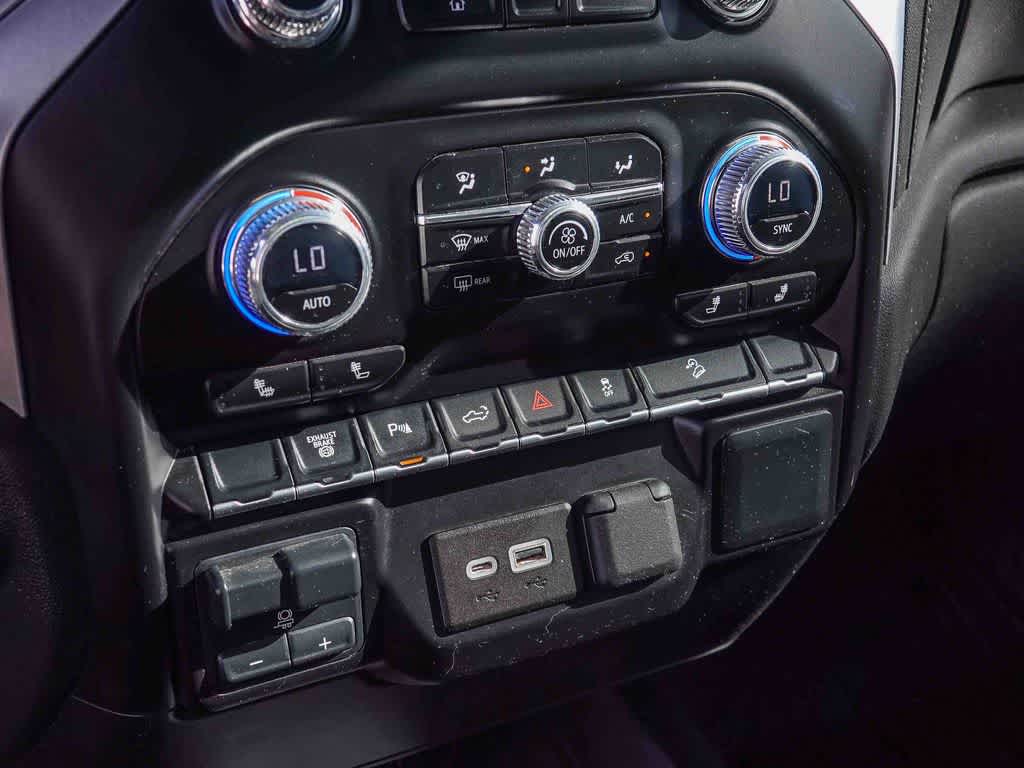 Thumbnail: 2023 GMC Sierra 3500 - 20