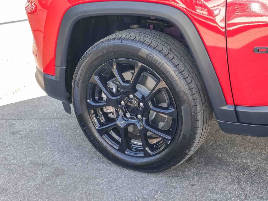 Thumbnail: 2023 Jeep Compass - 9