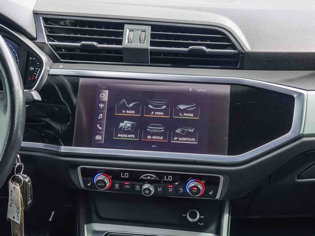 Thumbnail: 2020 Audi Q3 - 10