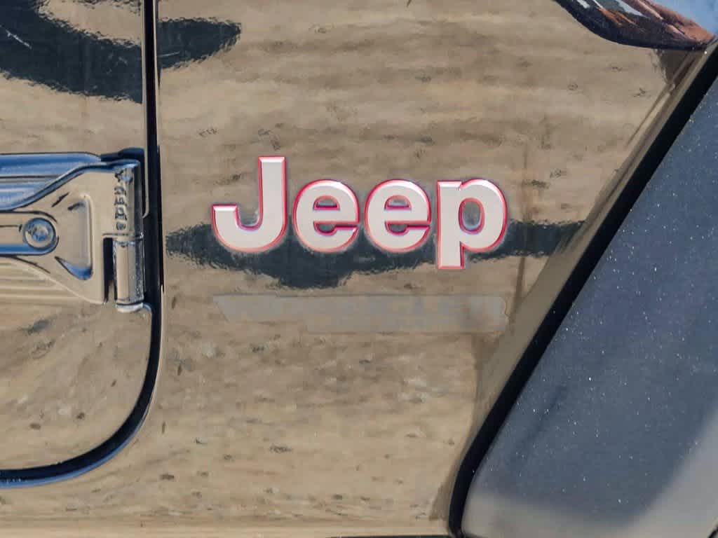 Thumbnail: 2022 Jeep Wrangler - 9
