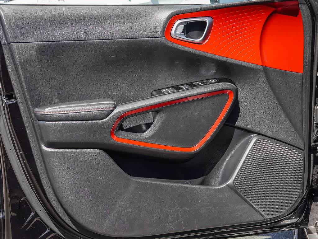 Thumbnail: 2023 Kia Soul - 19