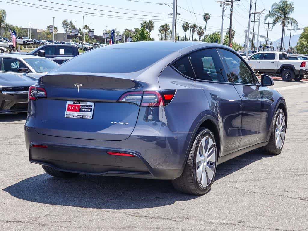 Thumbnail: 2023 Tesla Model Y - 4