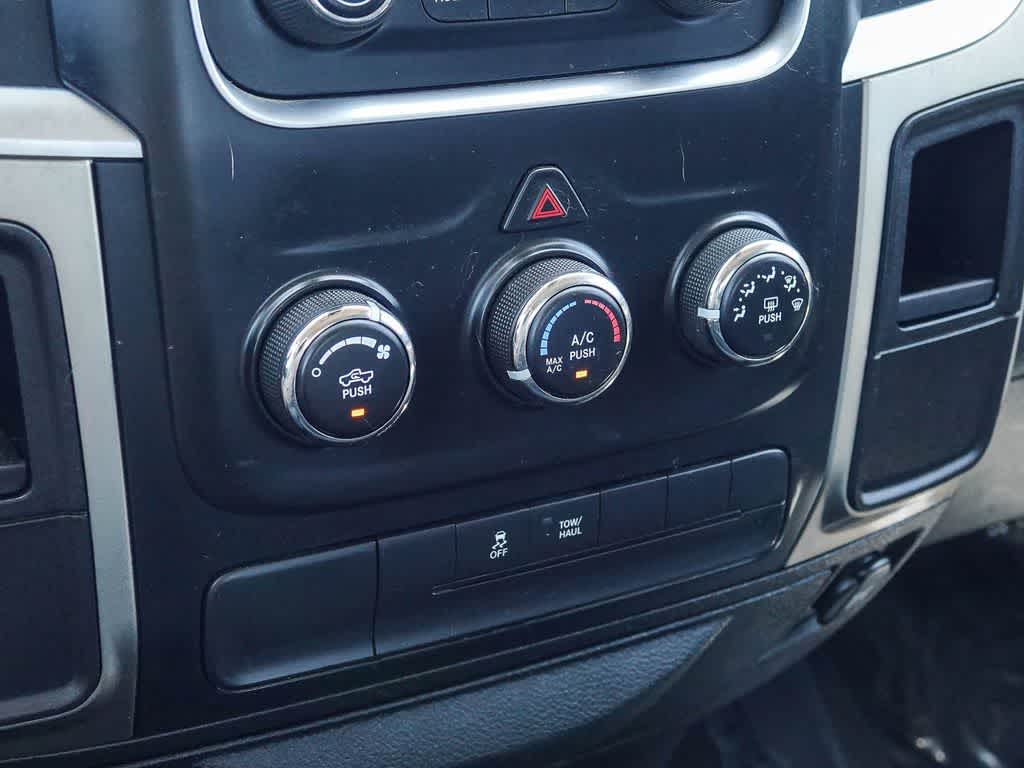 Thumbnail: 2013 RAM 1500 - 21