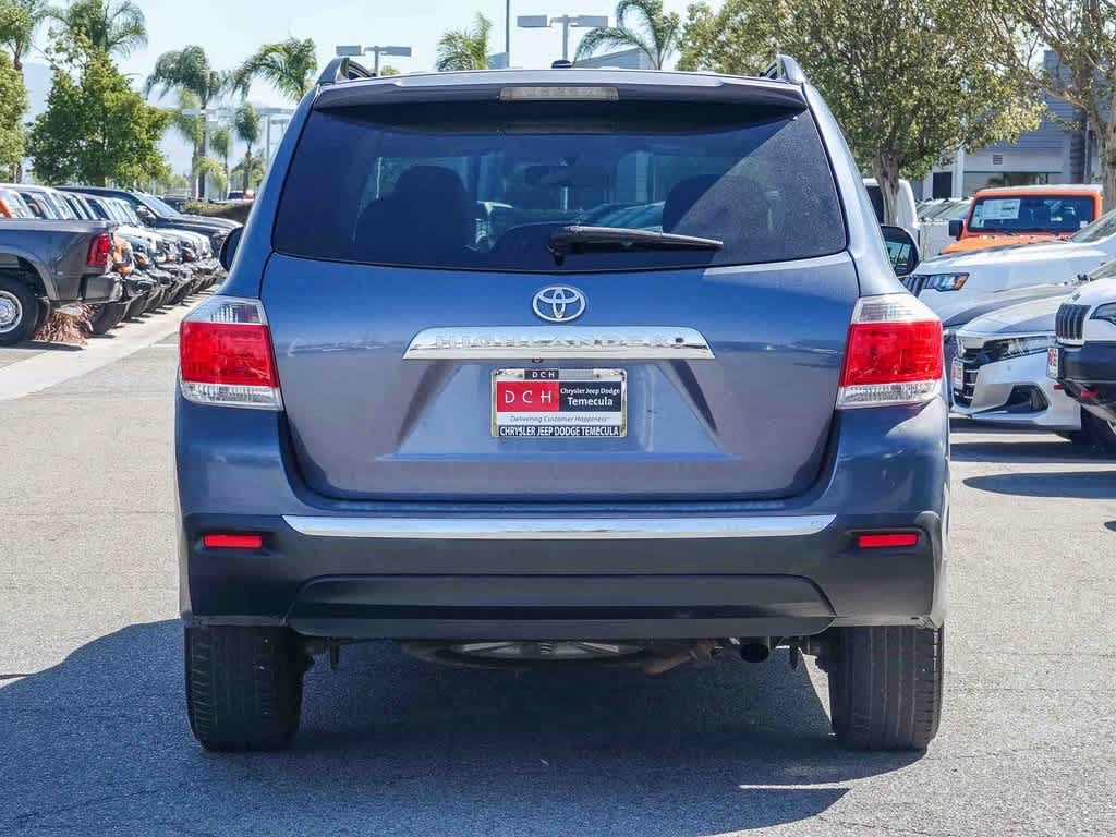Thumbnail: 2011 Toyota Highlander - 5