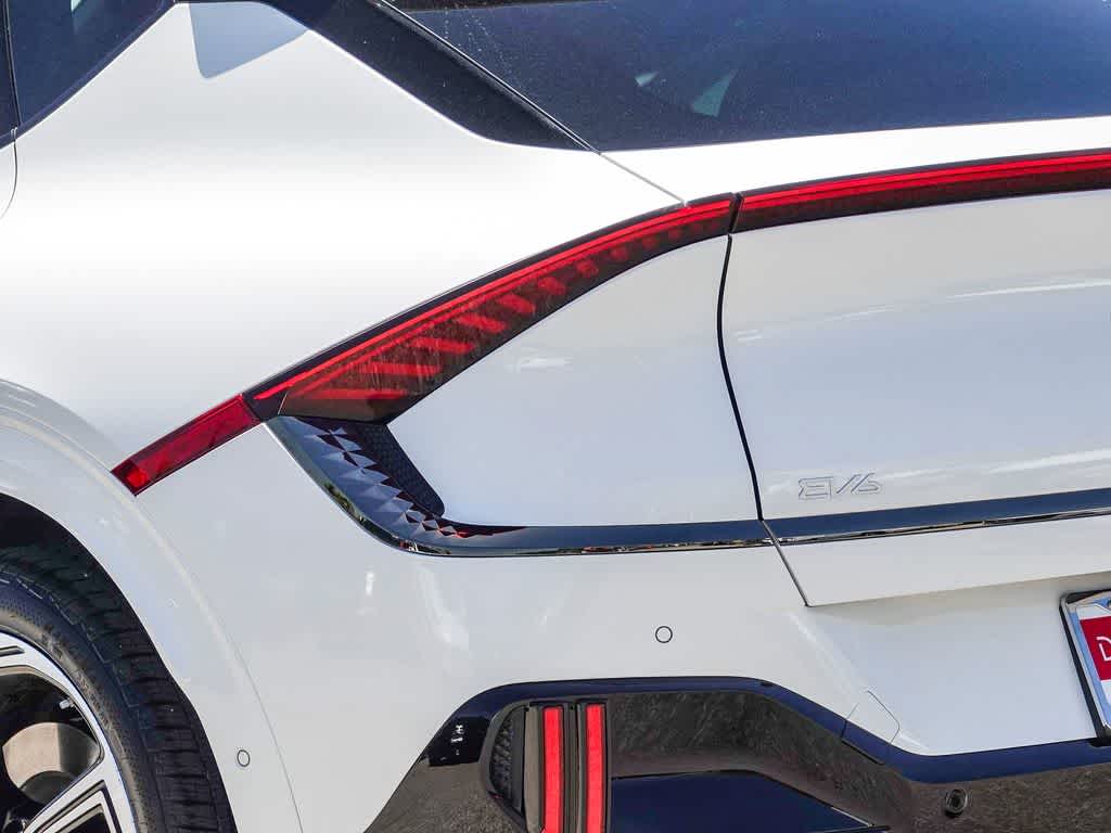 Thumbnail: 2024 Kia EV6 - 7